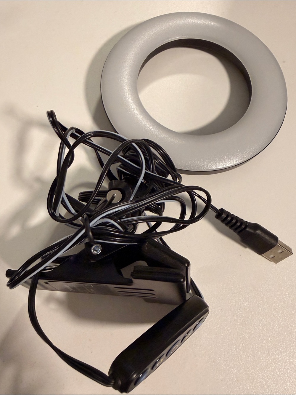 Compact USB Clip-On Ring Light (5 inch)